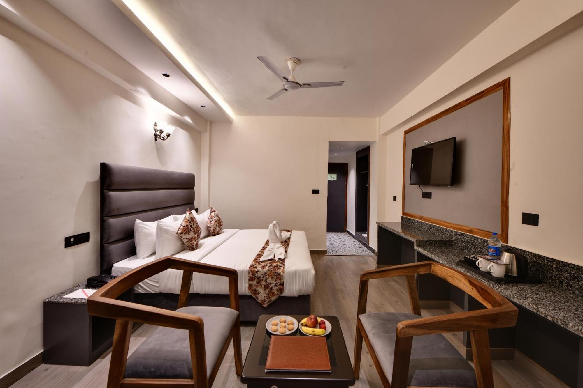קטרה Click Sunburry Hotel Katra מראה חיצוני תמונה